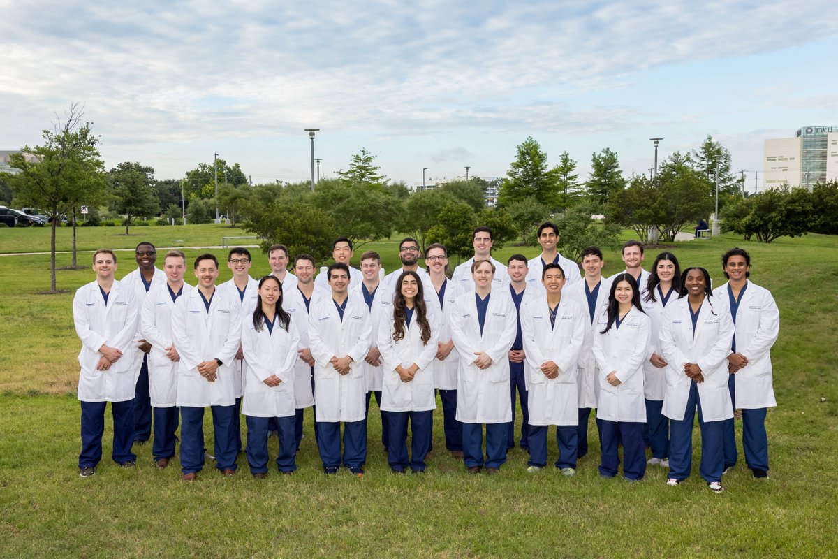utswortho's tweet image. Meet our 2025-2026 #UTSWOrtho residents 🌟
We can't wait to see this group of residents grow, learn and excel in #orthopaedicsurgery care.
Click here to learn more about our #residencyprogram ➡️ bit.ly/3cp4L5l
#utsouthwestern @DrAntoniaChen @UTSWedu