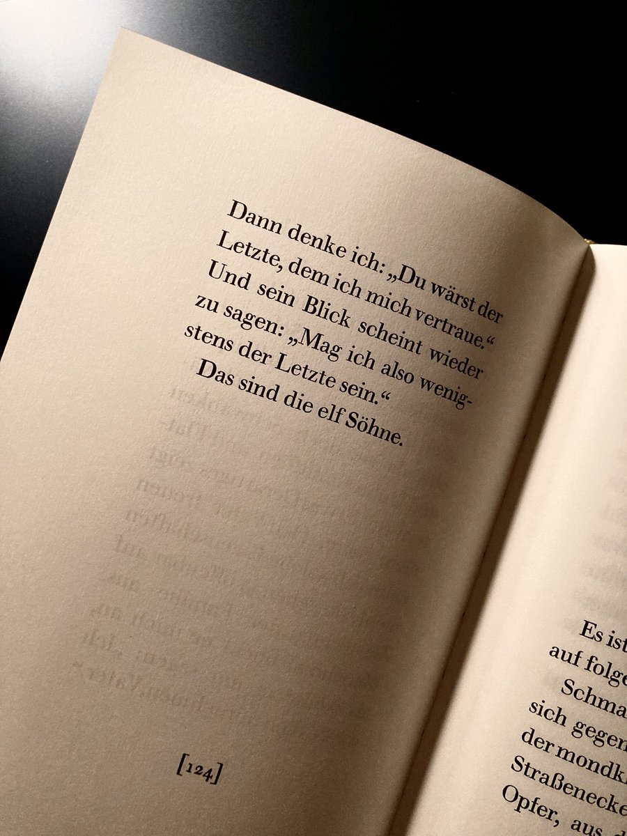 welsch_martin's tweet image. Kafka, Ein Landarzt. Faksimiliennachdruck der Erstauflage von 1920 inklusive Widmung von „Dora Diamant-Kafka“. – Herzlichen Dank an Roland Reuß @textkritik für dieses wunderschöne Buch!
