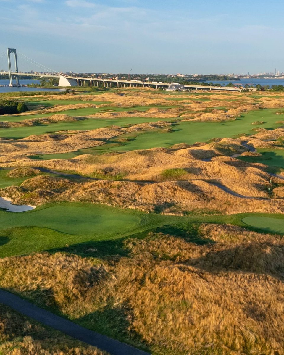 Bally's Golf Links at Ferry Point (@ballysgolffp) on Twitter photo New York, New York, New York New York, New York, New York