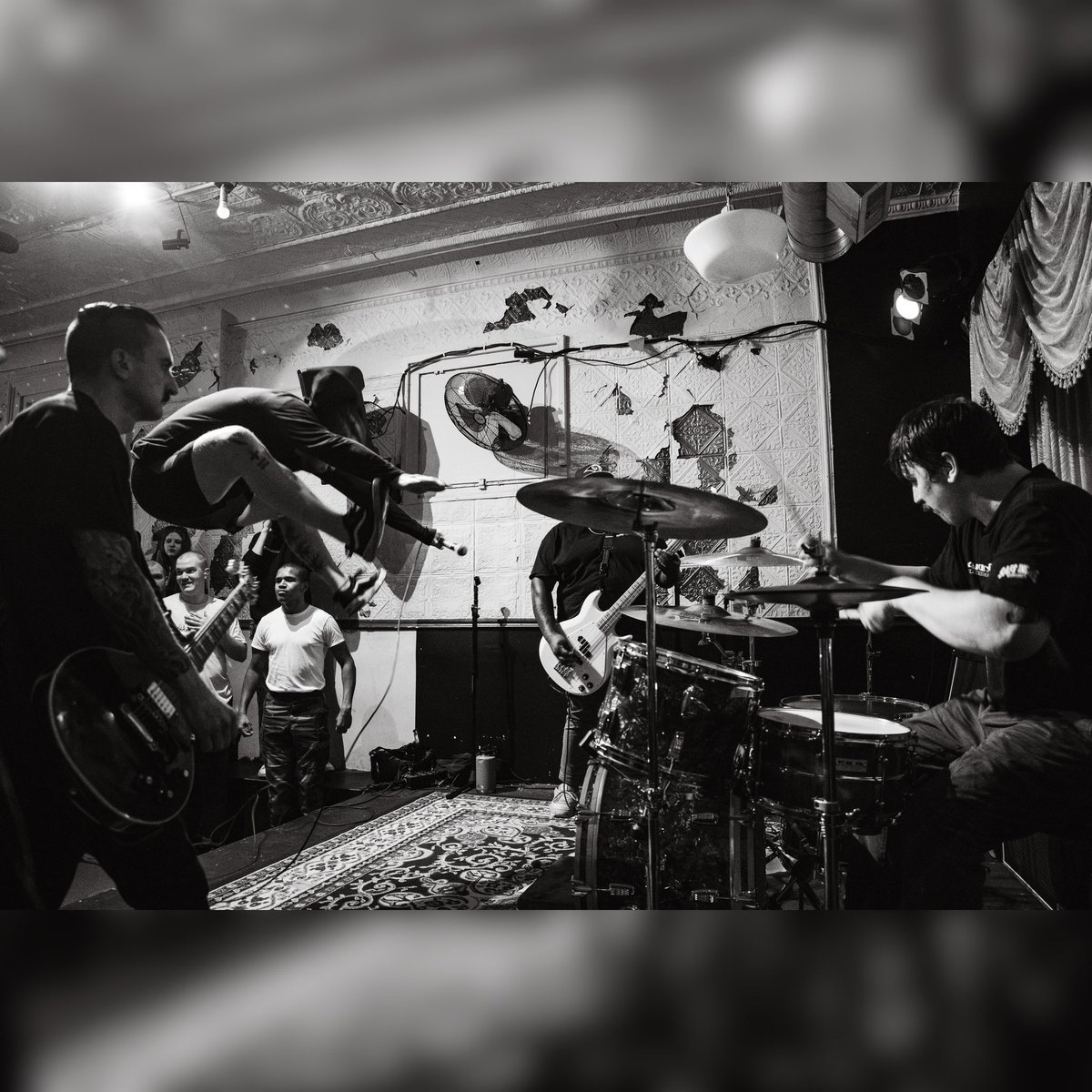 likeheavenhc's tweet image. Live. Laugh. Mosh.