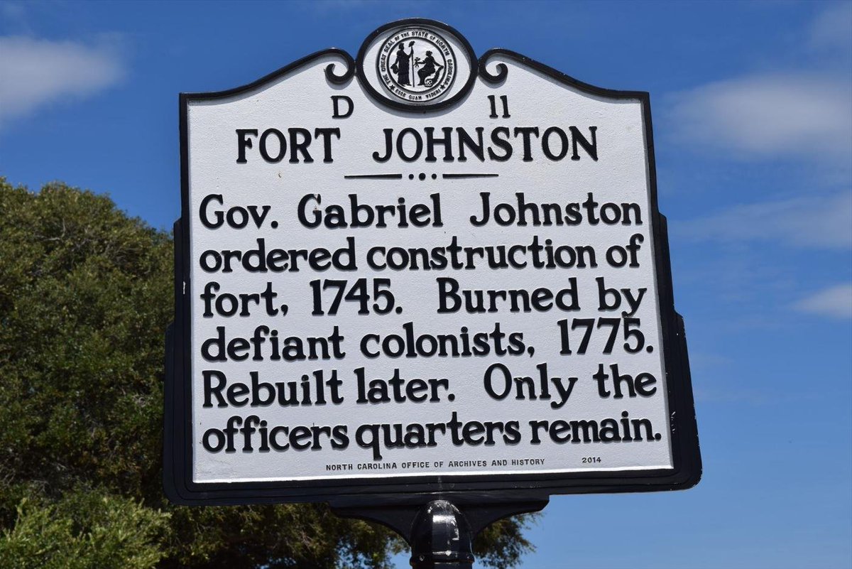 oldnorthpats's tweet image. OLD NORTH SEMIQUINCENTENNIAL: On the night of July 18, 1775, patriot militia marched into and burnt Fort Johnston in Brunswick Co. as the royal governor watched impotently from a British warship offshore
Gov. Josiah Martin had initially fled to the fort from the provincial…