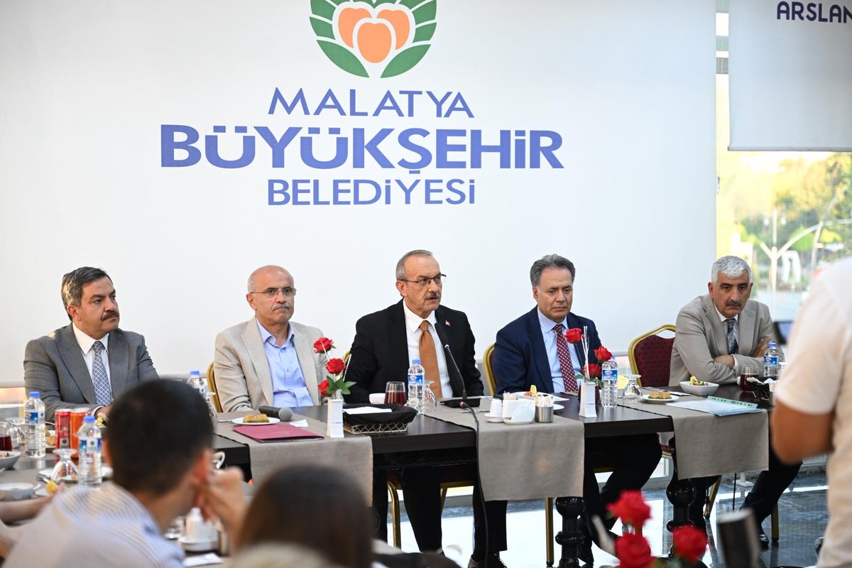 Kadim Dilimiz Türkçe'yi Öğrenmek İçin İnönü ve MTÖ Üniversitelerimiz İle Yunus Emre Enstitüsü İş Birliğinde Yurt Dışından #Malatya'mıza Gelen Misafirlerimizle Bir Araya Geldik.

#Malatya