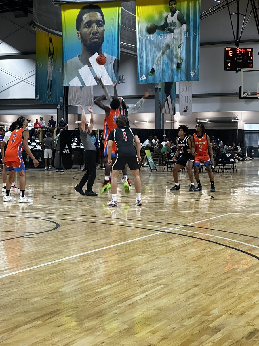 Team Loaded South secured a wire to
wire victory over Dream Vision, with a final score of 62–60.

They were led in scoring by Julian Lowe and Caiden Jenkins, who both had 15 points each.

Lowe did a great job running the floor and finishing around the rim, while Jenkins had a