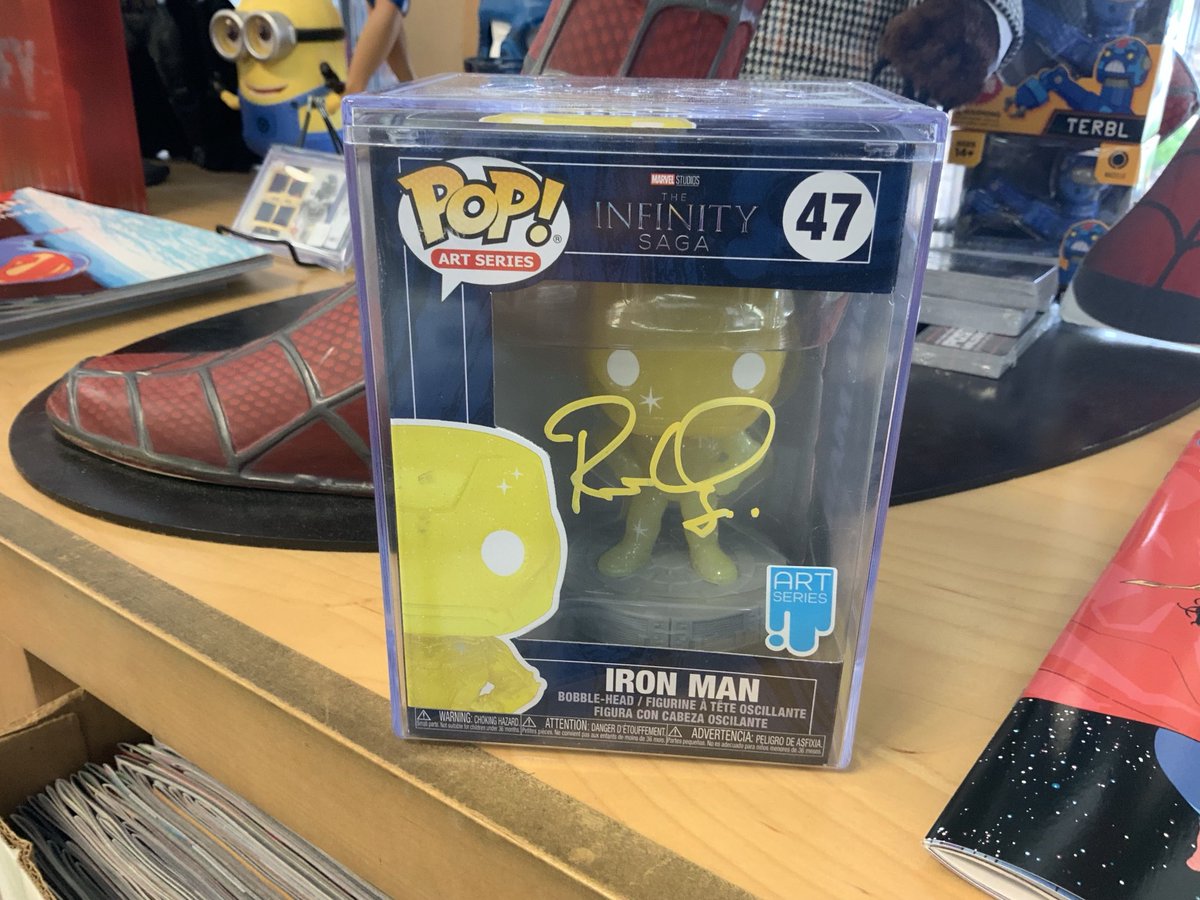 Signed by ⁦<a href="/RobertDowneyJr/">Robert Downey Jr</a>⁩ on our #funko Whatnot show TONIGHT: whatnot.com/s/7WZ3W6T6