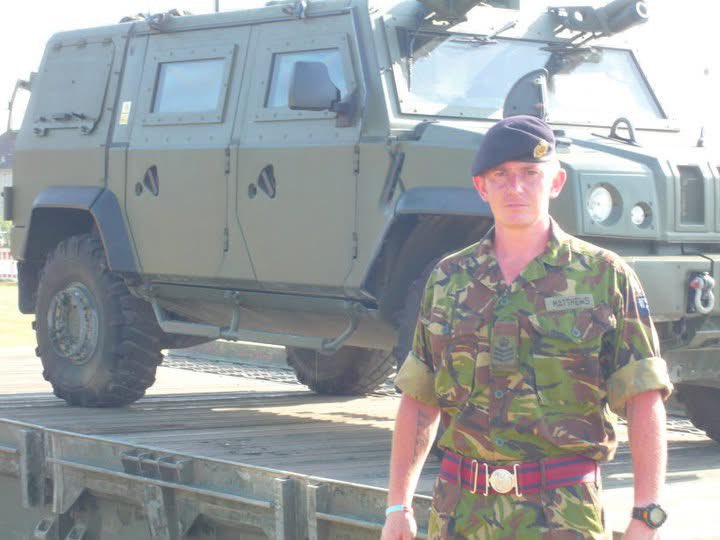 The_RE_LE's tweet image. For #ThrowbackThursday, I think back to 17 years ago (!) at 35 Engineer Regiment, Barker Barracks, Paderborn (Germany).
I was in 29 Armoured Engineer Squadron, as a Staff Sergeant (SSgt). One of the best ranks & best times of my entire army career, with tours of Iraq &…