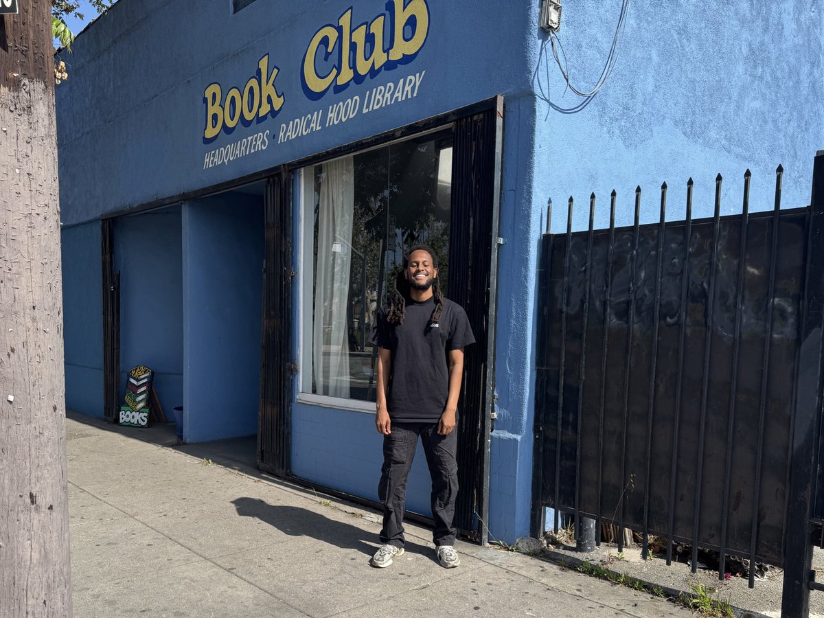 dreadxscott's tweet image. book club HQ my favorite place