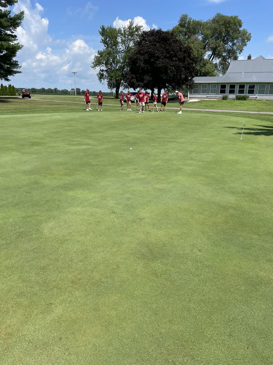 Last day of camp and the skill competition was tight. The kids have improved a ton in a few days. <a href="/mccmavsgolf/">McCMaverickgolf</a>