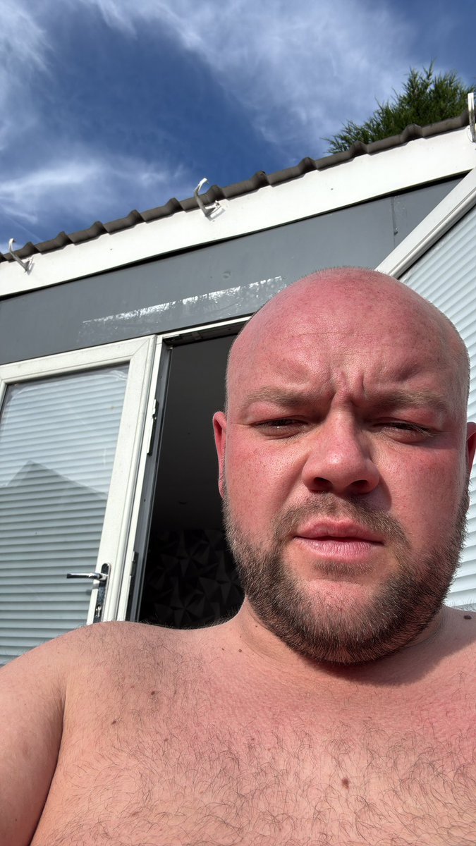 Chilled few hours after work at the sister house with family nothing better