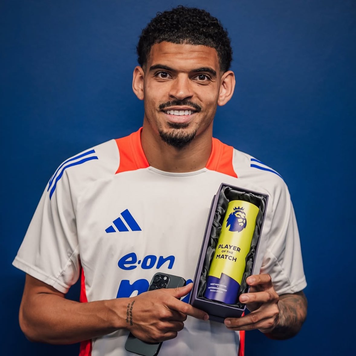 📅 Wednesday: 
🇬🇭 Mohammed Kudus: £55M

📅 Thursday: 
🏴󠁧󠁢󠁥󠁮󠁧󠁿 Morgan Gibbs-White: £60M

Tottenham have been very busy in the last 24-hours. 🔝