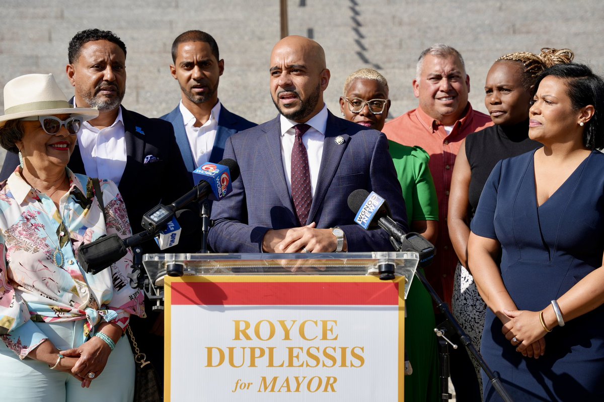 RoyceDuplessis's tweet image. New Orleans Can’t Wait.

Today I qualified to run for Mayor with my family and friends by my side. I’m in this to fight for everyday New Orleanians—not the wealthy and connected. Let’s do this together. Our city can’t wait.

Join us: royceduplessis.com