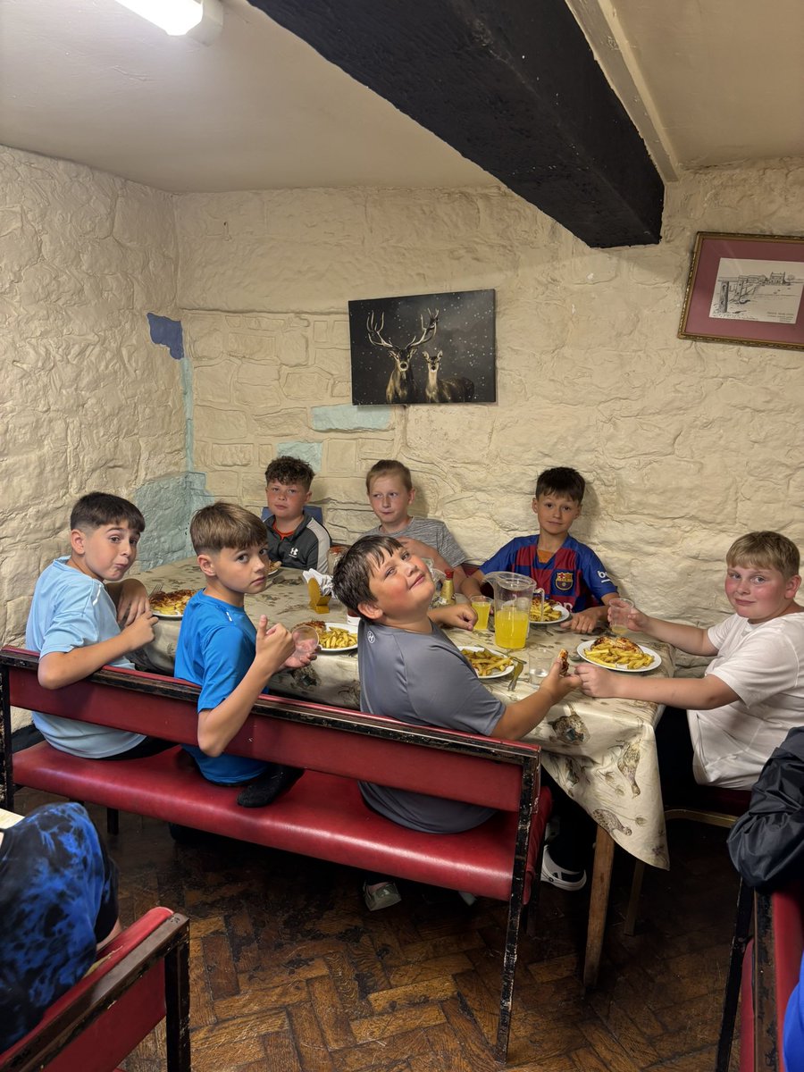 SDLPpe's tweet image. Feeding time before our final activity of the day. @SDLPrimary @ExceedLP