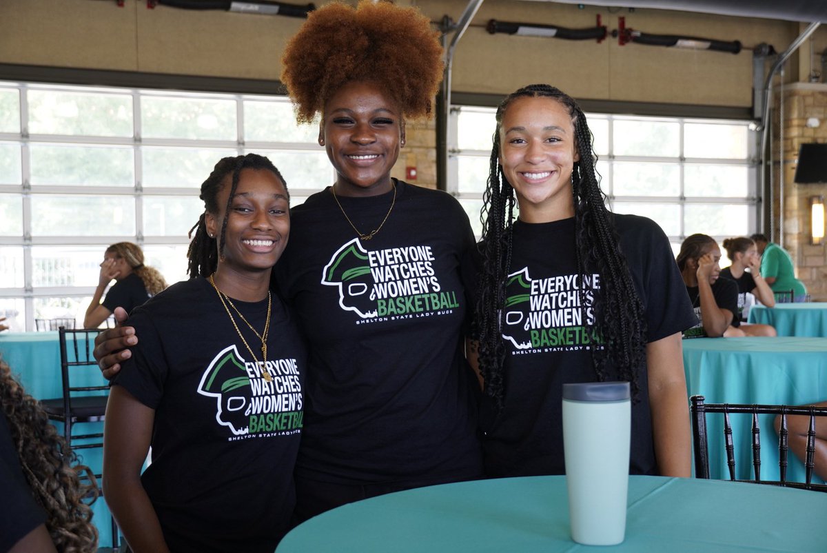 SheltonStateWBB's tweet image. Had a great time helping our friends at READY with their annual back to school bash!