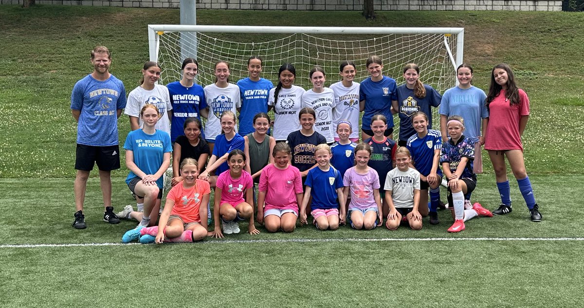 Newtown Girls Soccer tweet media