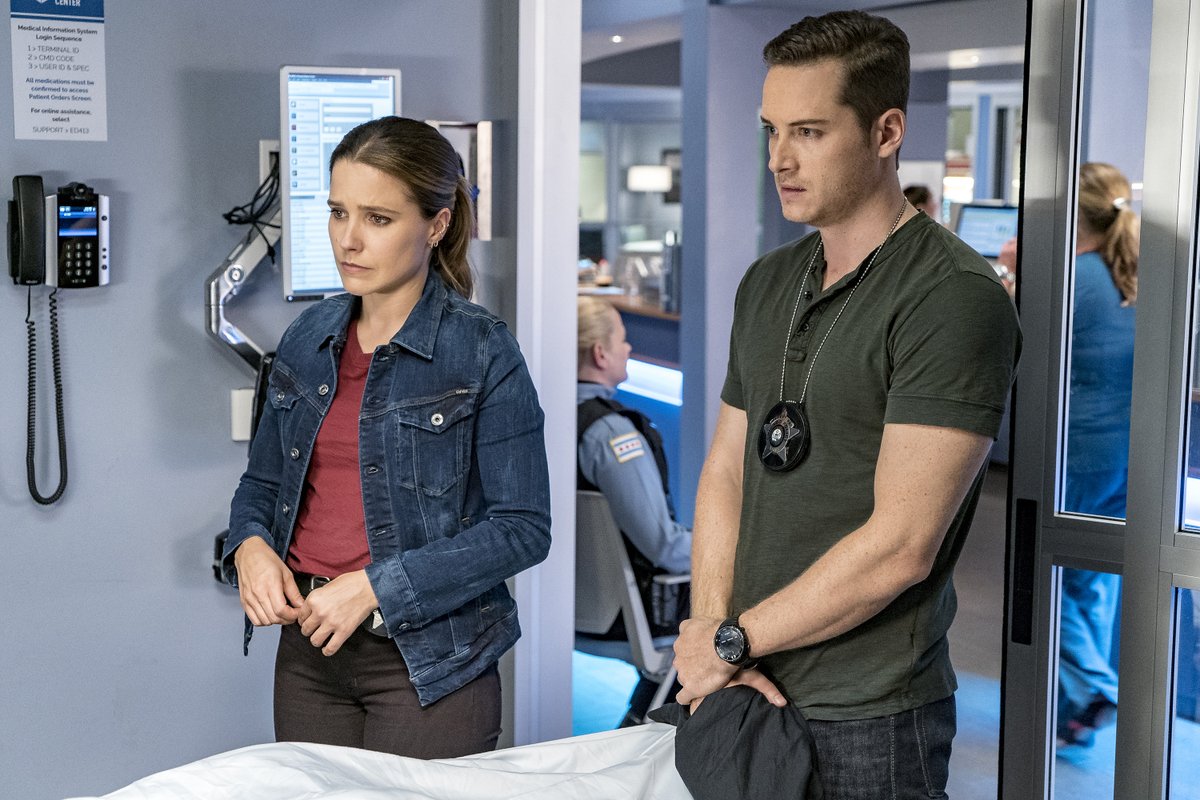 iontv's tweet image. You can only choose one:
𝐋𝐢𝐧𝐬𝐭𝐞𝐚𝐝 or 𝐔𝐩𝐬𝐭𝐞𝐚𝐝 

Watch #ChicagoPD Thursdays on ION!
