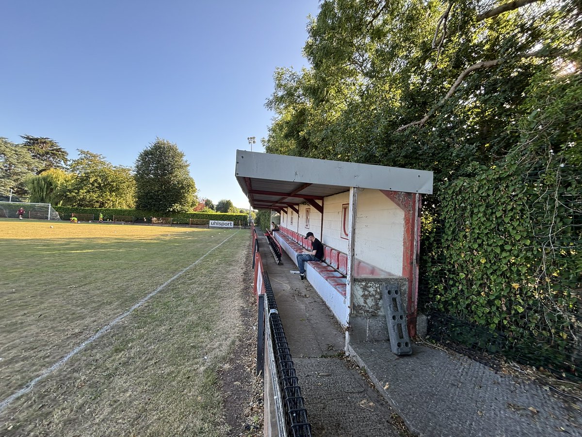 Stoner (@as_footyreview) on Twitter photo ARRIVED… Game no6 of the season for #FW it’s a warm one tonight at the Lancer Scott Stadium for <a href="/ABUFCSocial/">Ashton & Backwell United FC</a> vs <a href="/MendipBroadwalk/">Mendip Broadwalk FC</a> but also perfect settings for a bit of football….. HAPPY DAYS!! 🙌🏼⚽️ #FW ARRIVED… Game no6 of the season for #FW it’s a warm one tonight at the Lancer Scott Stadium for <a href="/ABUFCSocial/">Ashton & Backwell United FC</a> vs <a href="/MendipBroadwalk/">Mendip Broadwalk FC</a> but also perfect settings for a bit of football….. HAPPY DAYS!! 🙌🏼⚽️ #FW