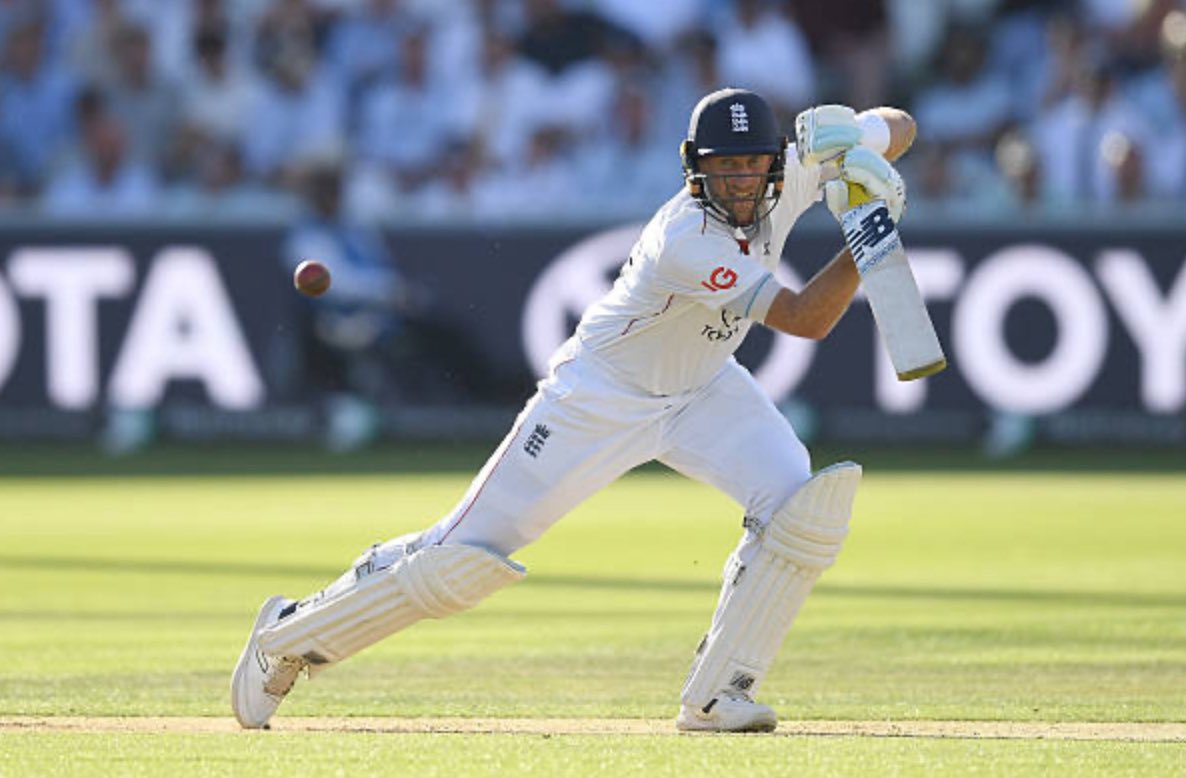 Cooky got knighted
Jimmy got knighted  
Gilo is the King of Spain 🇪🇸

I wonder what gong Root will get when he finally calls it a day - may that day never come 🙏

King of Yorkshire perhaps?
Jedi Master?
God Emperor of Dune?
Chief Warlock of the Wizengamot?

Probably all of them.