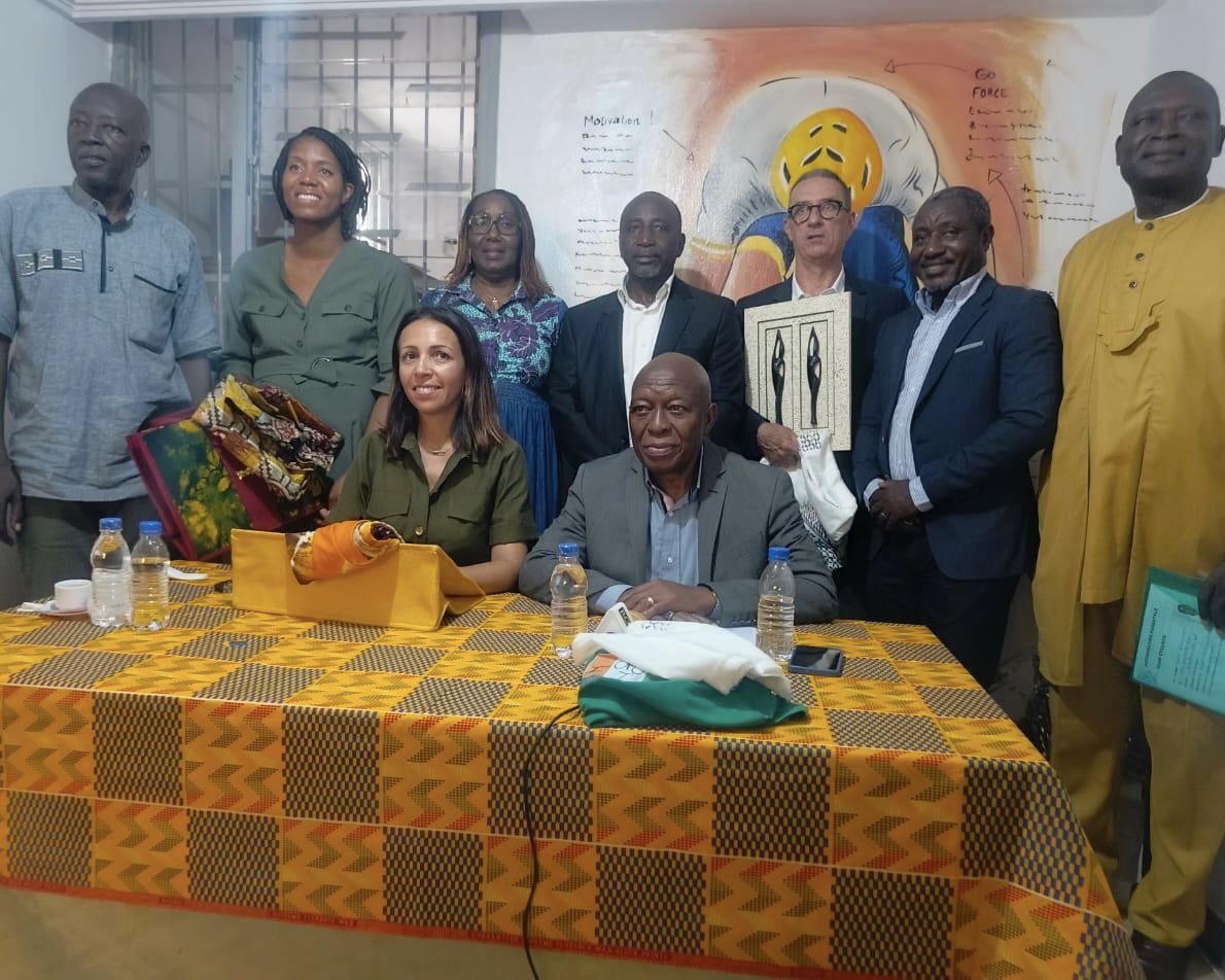 Thrilled to be in Côte d’Ivoire 🇨🇮, engaging with passionate leaders committed to advancing #cycling across the nation.

Thank you to Sports Minister Mr. Adjé Silas Metch, NOC president Mr. Georges Joseph N’Goan, NF President Dr. Yao Jean-Marie Allah-Kouamé and all the members
