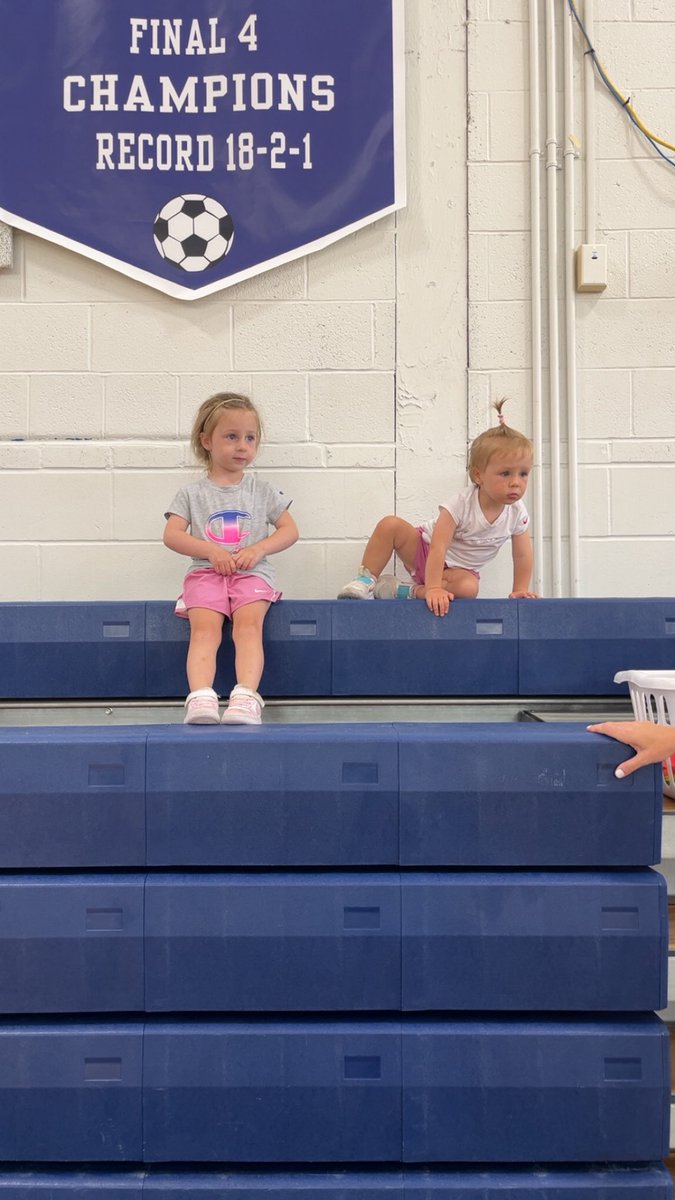 Coach Diana Mitchell Newcomb (@dmitch1500) on Twitter photo Another successful Dogs Athletic Academy!The girls worked hard, had some fun and got to play basketball! Had 2 great Alums <a href="/CoachCburns/">Courtney Burns</a> and All time leading scorer Keri Flynn come and help out! Proud of the work everyone put in! Go Dogs🏀💙great work <a href="/Rocklanddogs/">Rockland AD</a> for organizing! Another successful Dogs Athletic Academy!The girls worked hard, had some fun and got to play basketball! Had 2 great Alums <a href="/CoachCburns/">Courtney Burns</a> and All time leading scorer Keri Flynn come and help out! Proud of the work everyone put in! Go Dogs🏀💙great work <a href="/Rocklanddogs/">Rockland AD</a> for organizing!