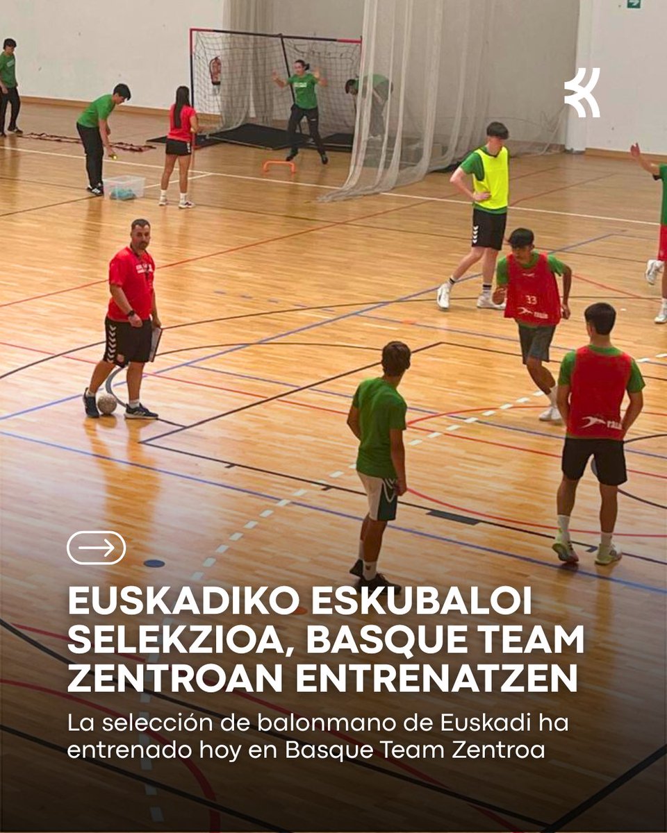 🏐 Euskadiko Eskubaloi Selekzioak 📍 Basque Team Zentroan entrenatu du gaur 🎽 Hoy, la selección de balonmano de Euskadi ha entrenado en las instalaciones de Basque Team Zentroa #KirolEskola #BasqueTeam #euskalkirola