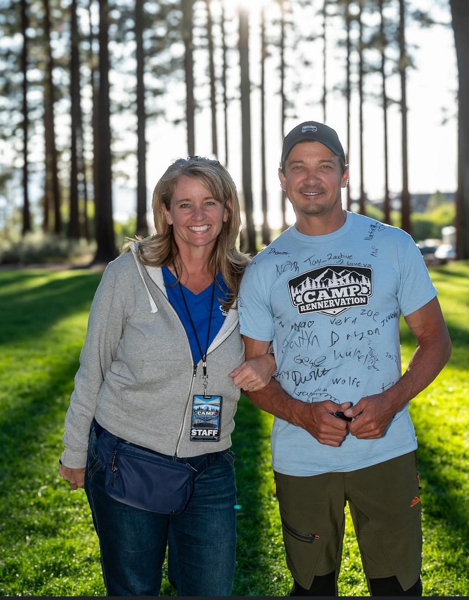 Love doing this with you Sister ! My partner, my friend.
#melodyhooverphotography, #rennervationfoundation, #fosteryouth
Nothing more gratifying than sharing this journey with you .... And all of our family and friends