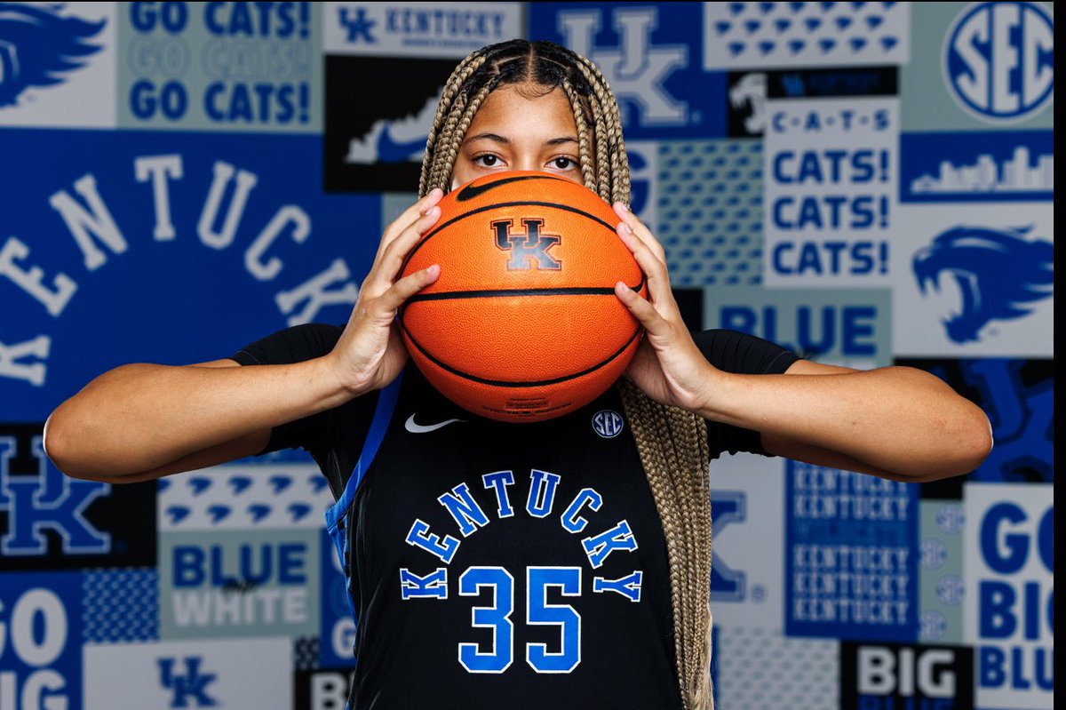 SavourySavoury2's tweet image. BBN💙?? #notcommited