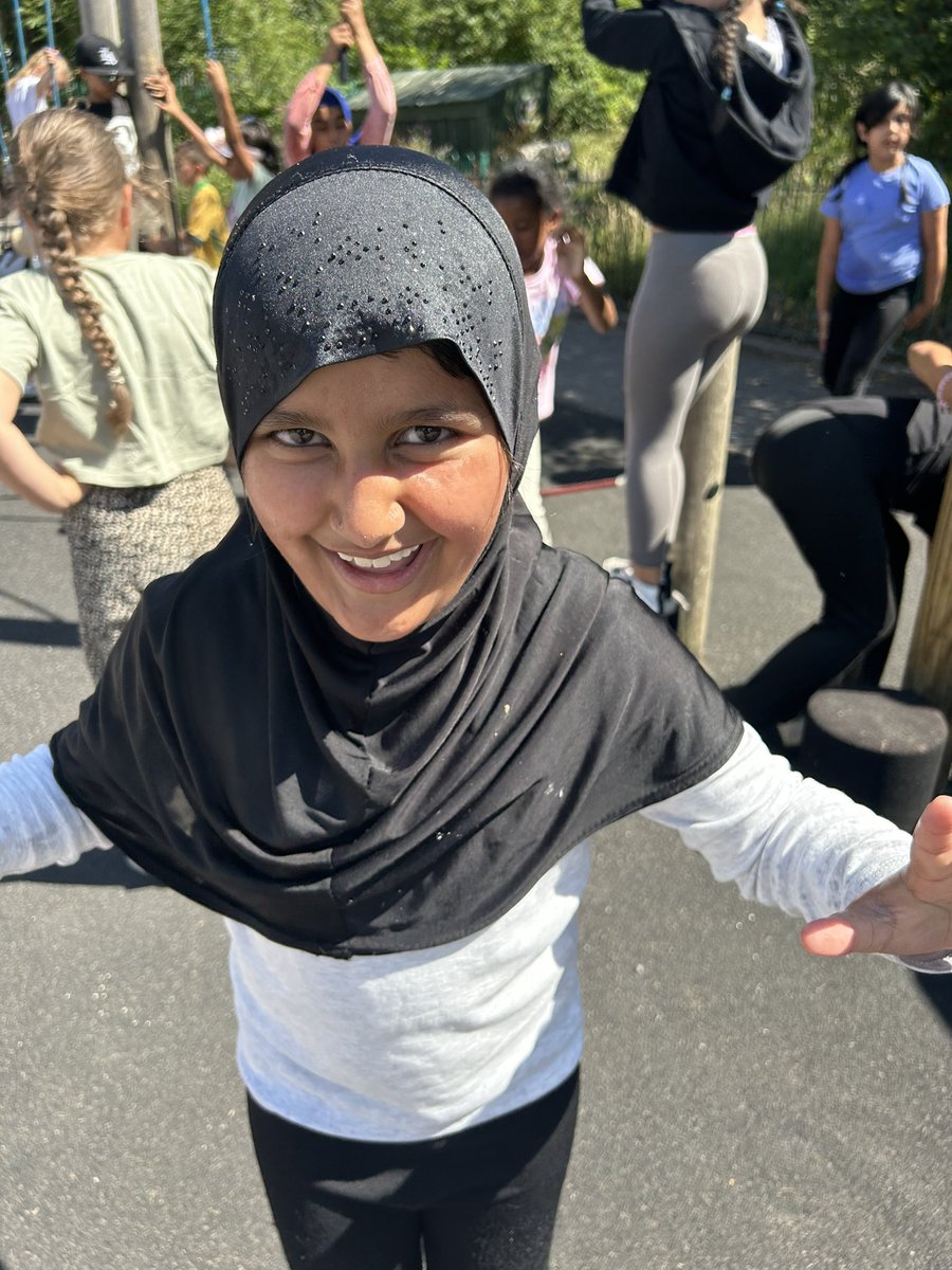 Mrs Ward 🌻 tweet media