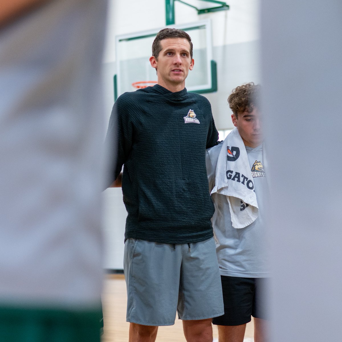 Wright State Men’s Basketball (@wsu_mbb) on Twitter photo 🎙️🗣 Head Coach Clint Sargent joins the Justin Kinner Show on <a href="/ESPNDayton/">ESPN Radio: Dayton</a> this afternoon at 3:40pm to discuss our Butler game announcement and his first thoughts on the 2025-26 Raiders!
🔊: alphamediaplayer.com/espn1410
#RaiderUP | <a href="/1410Kinner/">Justin Kinner</a> | #RaiderFamily 🎙️🗣 Head Coach Clint Sargent joins the Justin Kinner Show on <a href="/ESPNDayton/">ESPN Radio: Dayton</a> this afternoon at 3:40pm to discuss our Butler game announcement and his first thoughts on the 2025-26 Raiders!
🔊: alphamediaplayer.com/espn1410
#RaiderUP | <a href="/1410Kinner/">Justin Kinner</a> | #RaiderFamily