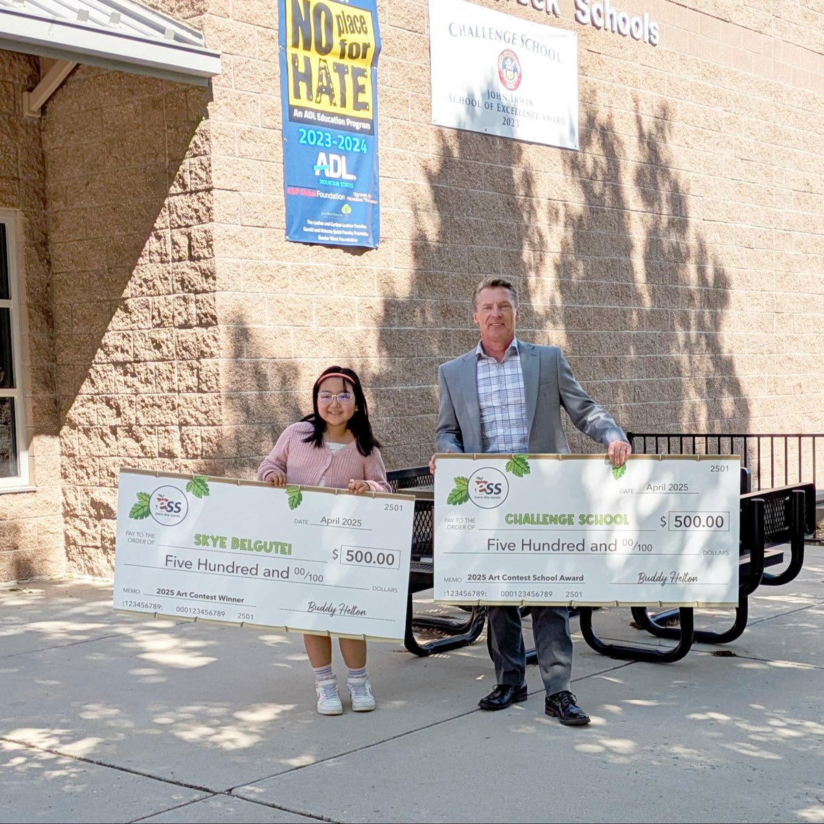 ESS and Jeb Hoverter were thrilled to present our 2025 K–2 Art Contest winner, Skye Belgutei, with $500 and a custom sketchbook! Her school also received $500, accepted by Mr. Strohfus. Congrats, Skye! 🎨✨

#EveryDayCounts #ESSEducation #ESSArtContest2025