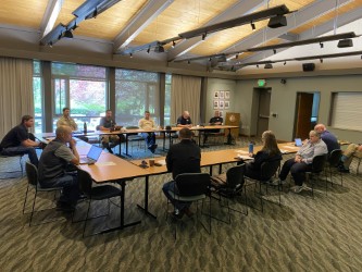 ORDeptForestry's tweet image. Last month, @CALFIRE_CHIEF Joe Tyler and Oregon State Forester Kate Skinner met with fire program leaders from both agencies at ODF headquarters in Salem, OR to discuss and review opportunities to improve the state to state agreement for fire management between the agencies.