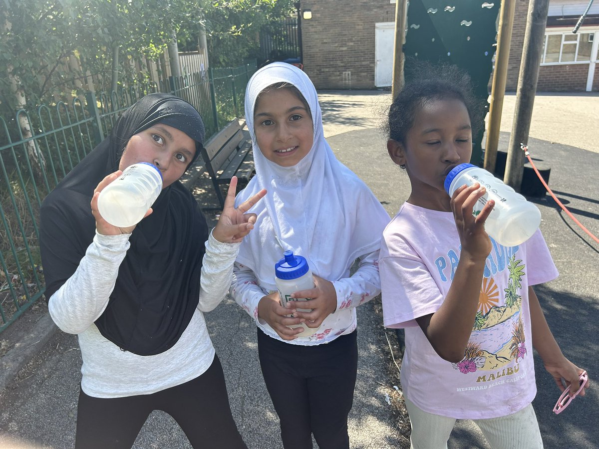 Mrs Ward 🌻 tweet media