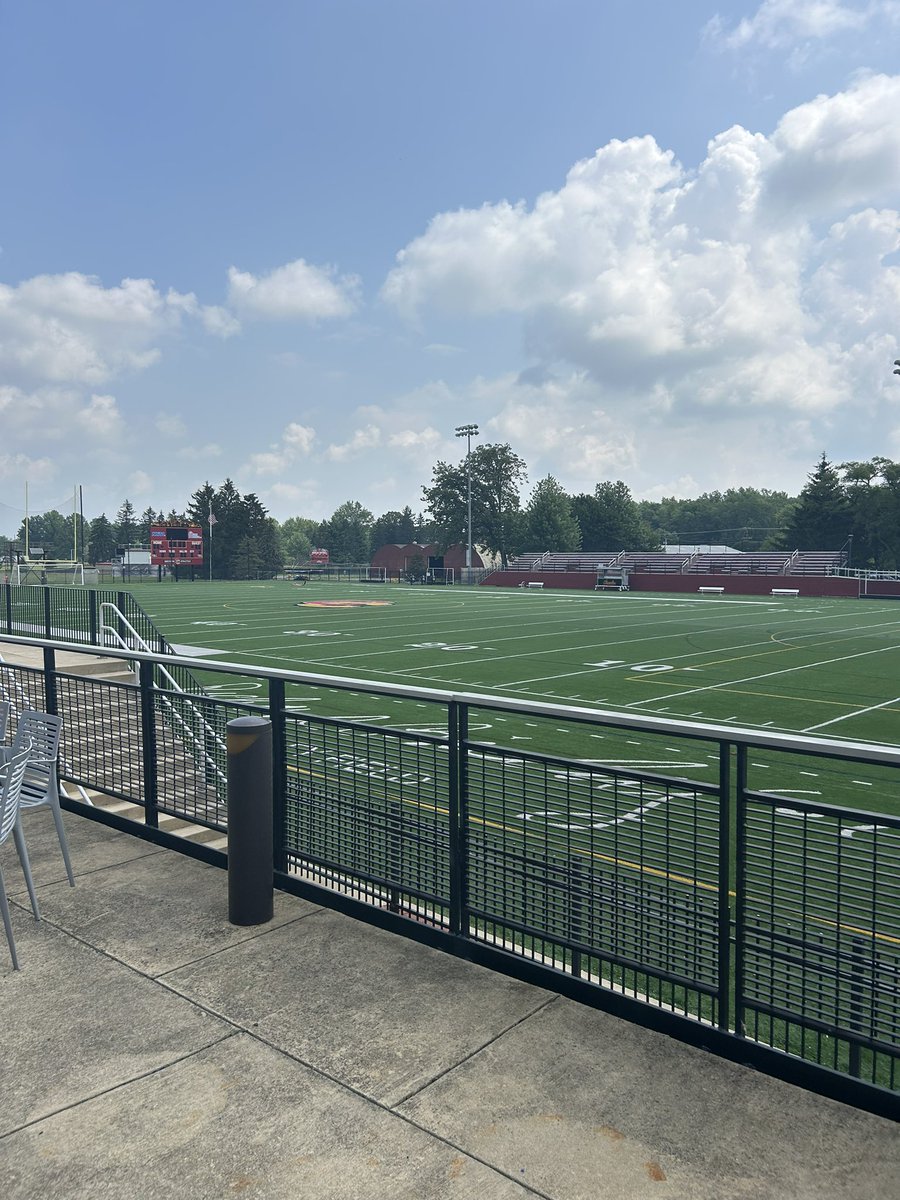 MateoSnyder50's tweet image. I had a great visit at Oberlin today, thank you for the invite and thank you to all the coaches and staff that showed me around!

@CarsonAdams70 @CoachSmith67 @CoachBenHammer @CoachJPont @Yeo_Football