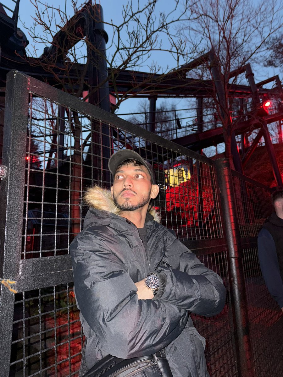 talhahanjum's tweet image. tere bin jaanam ab shab seher na hogi..