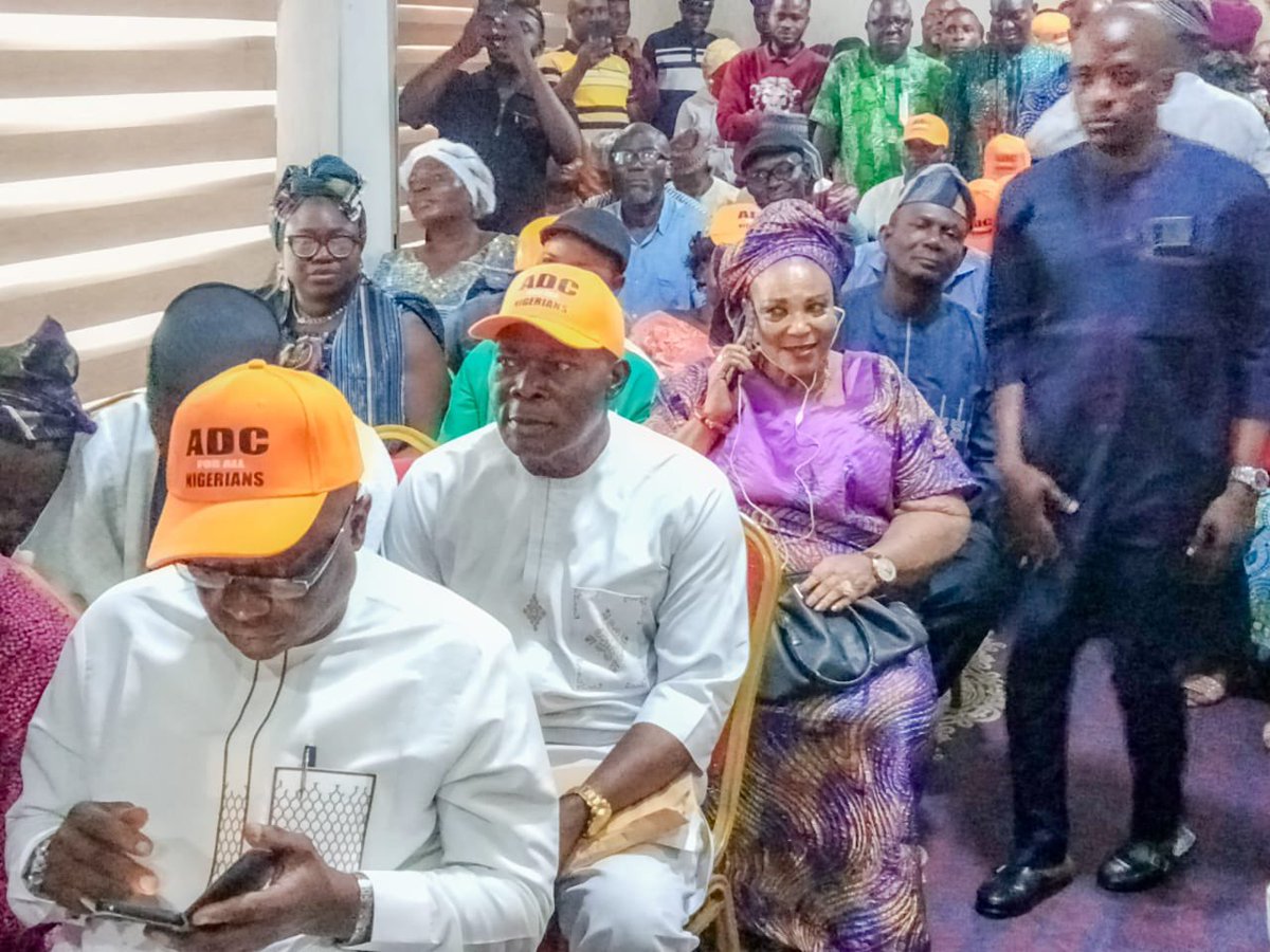 raufaregbesola's tweet image. We thank the great people of Ondo State and the leaders of the opposition coalition in the state for receiving me warmly as I begin the South West mobilisation strategy meetings, starting with a visit to stakeholders and grassroots mobilisers in Ondo State.
The ADC represents a…