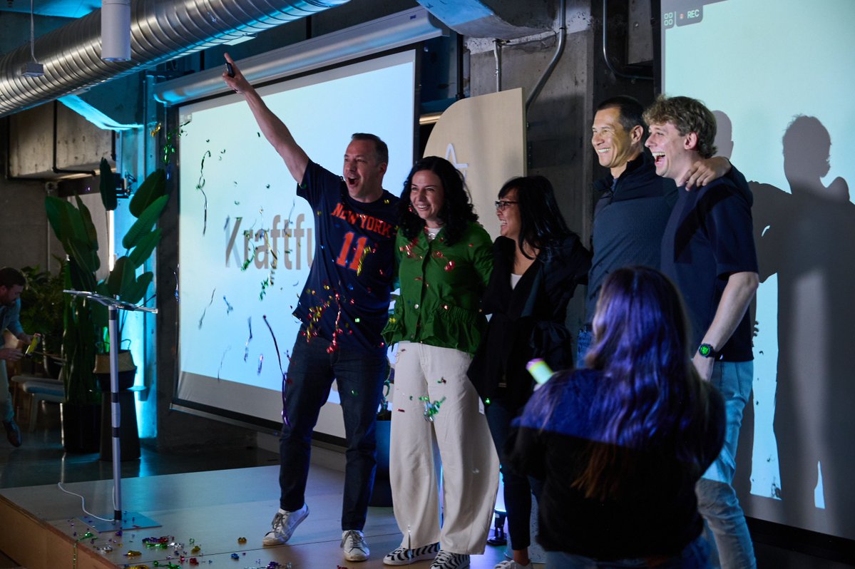 yanatweets's tweet image. Kraftful has been acquired by @Amplitude_HQ:
amplitude.com/blog/amplitude…
Our AI product will form a core new VOC part of the Amplitude platform as we announced on stage to the full Amplitude team yesterday. Here’s how we got here...
Six years ago, we set out to help teams build…