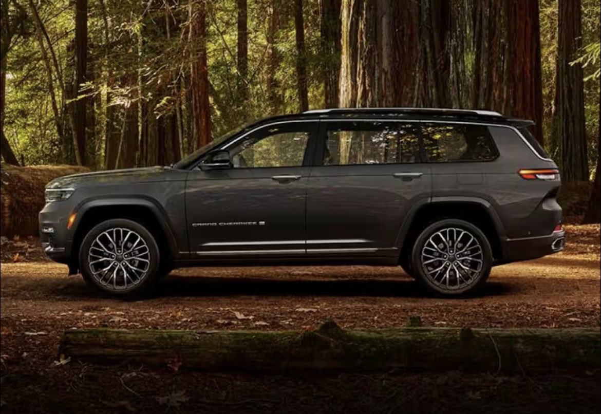 Aventuras infinitas con la familia  te esperan a bordo de <a href="/JeepMx/">Jeep México</a> Grand Cherokee L