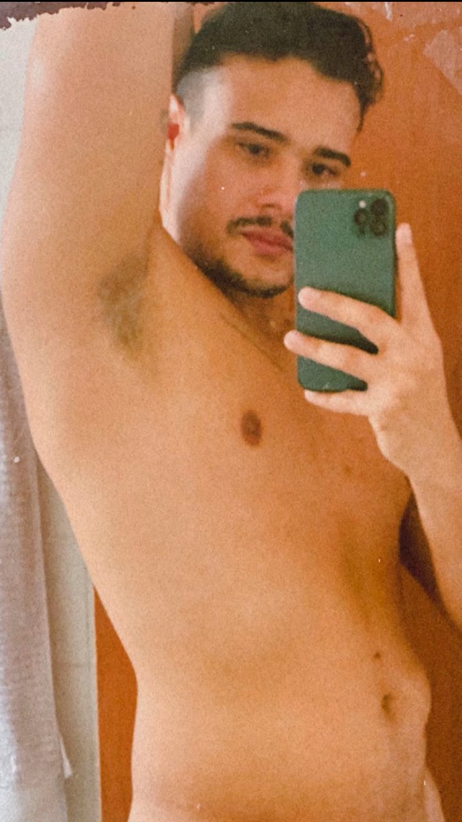 JanderlanN's tweet photo. Aquela conferida 
#gymlife https://t.co/uPy6H4D7Ai