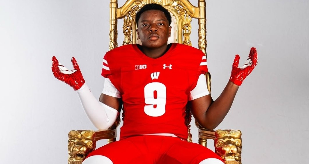 The #Badgers picked up a commitment from three-star defensive line Djidjou Bah in June.

- Why Bah's soccer background makes him such an intriguing addition.
- Memphis to Madison pipeline brewing?
- More

on3.com/sites/badger-b… (On3+)