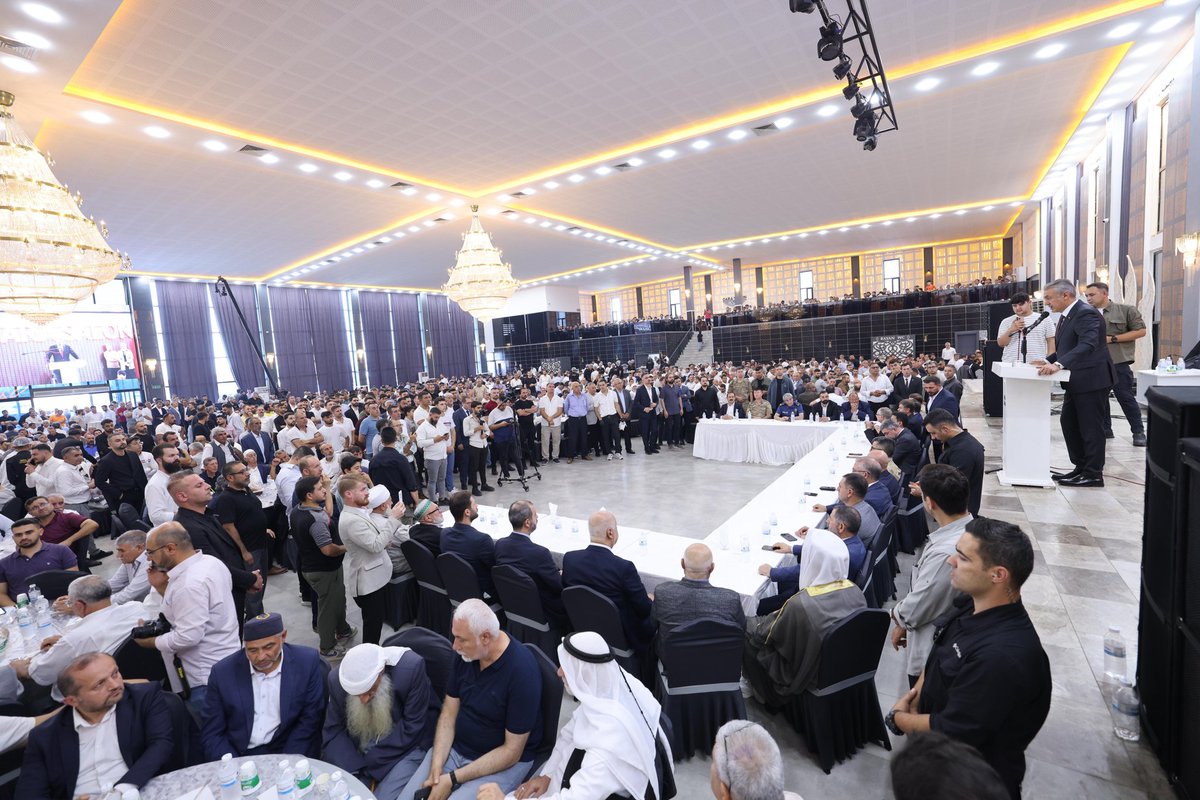 ✅ İki ailemiz arasında geçmişte yaşanan istenmeyen bir olay nedeniyle üzülmüştük. Bugün ise Rabbimizin takdiri ve iradesiyle, bu meseleye son vermek ve barışı tesis etmek amacıyla bir araya geldik.
✅ Bu süreçte barışın sağlanmasına katkı sunan, Sn. Valimiz Tuncay Akkoyun,