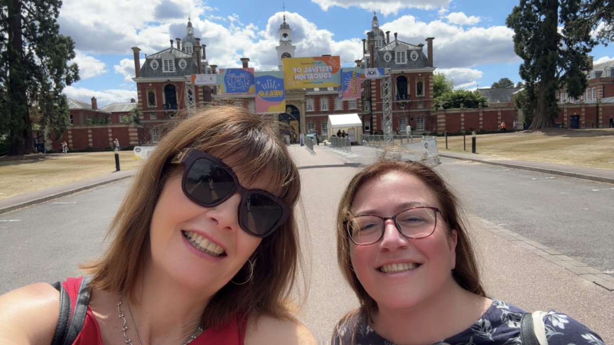 Loved being at the #FestivalOfEducation last week with the brilliant LSC coaching team at Wellington College.

Great to meet coachees in person and be surrounded by such inspiring educators. So many powerful ideas and conversations!

#EdFest2025 #EduCoach #EducationMatters