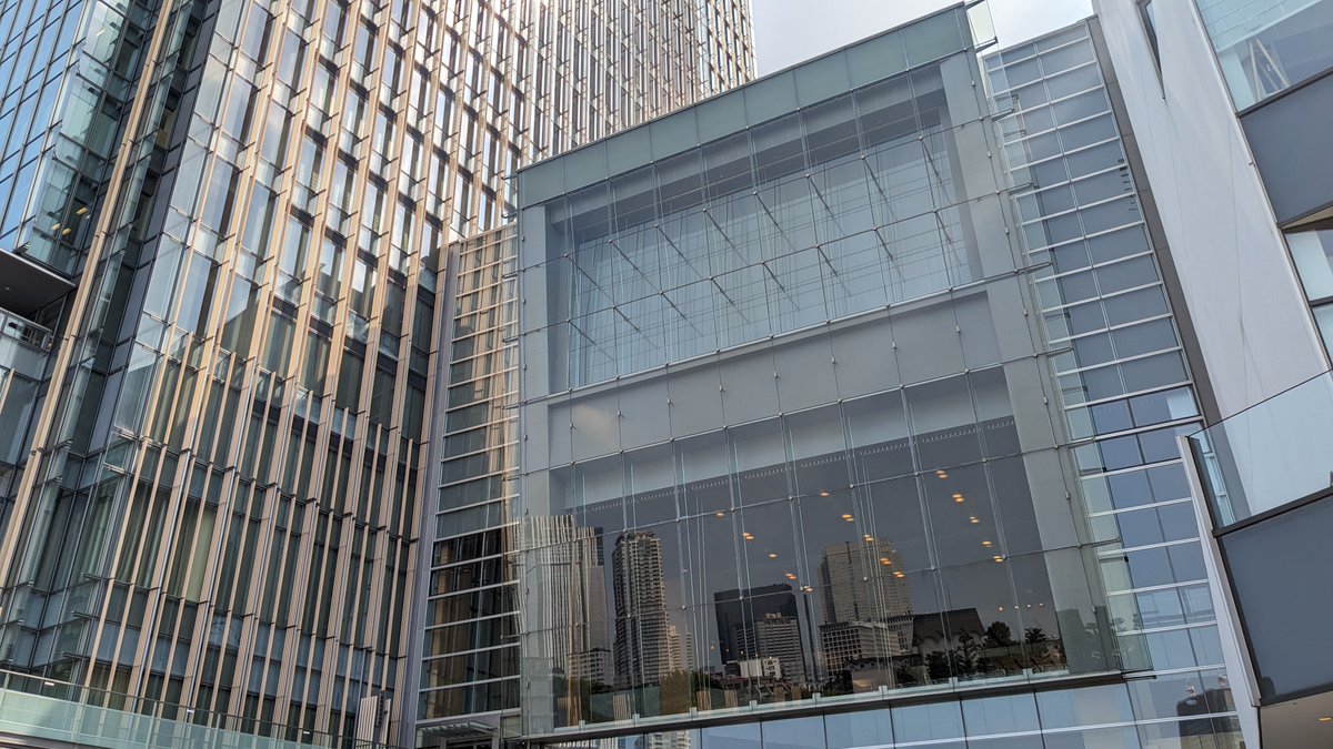 NARITA THOMAS SIMPSON東京ビルボードライブ三日間、ありがとうございました！今週は暑かったけどミッドタウンの中でみんなのおかげで楽しく過ごせました。また月末に戻ります！