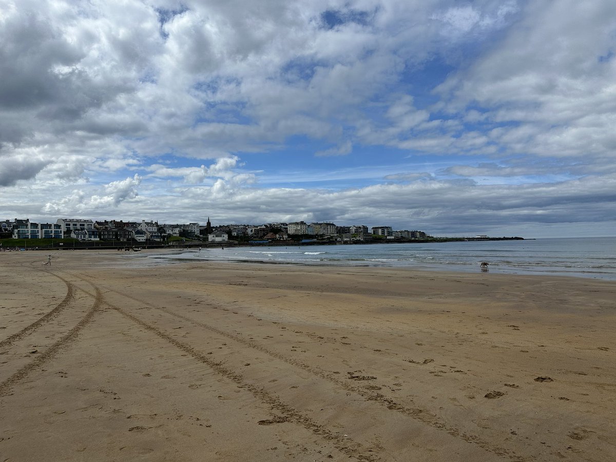 Touch of blue sky breaking through the cloud at #Portrush <a href="/WeatherCee/">Cecilia Daly</a> <a href="/barrabest/">Barra Best</a> <a href="/Louise_utv/">Louise Small</a> <a href="/linzilima/">Linzi Lima</a> <a href="/LoveBallymena/">Love Ballymena</a> <a href="/TheOpen/">The Open</a> <a href="/VisitCauseway/">Visit Causeway Coast & Glens</a> <a href="/VisitPortrush/">Visit Portrush</a> <a href="/loveportrush/">Portrush by the Sea</a>