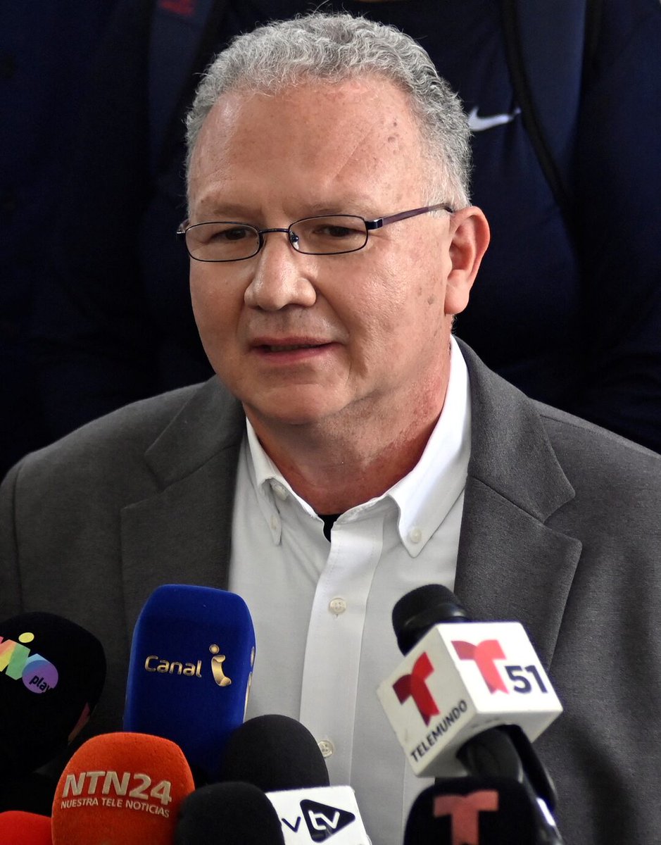 Juan Pablo García tweet media