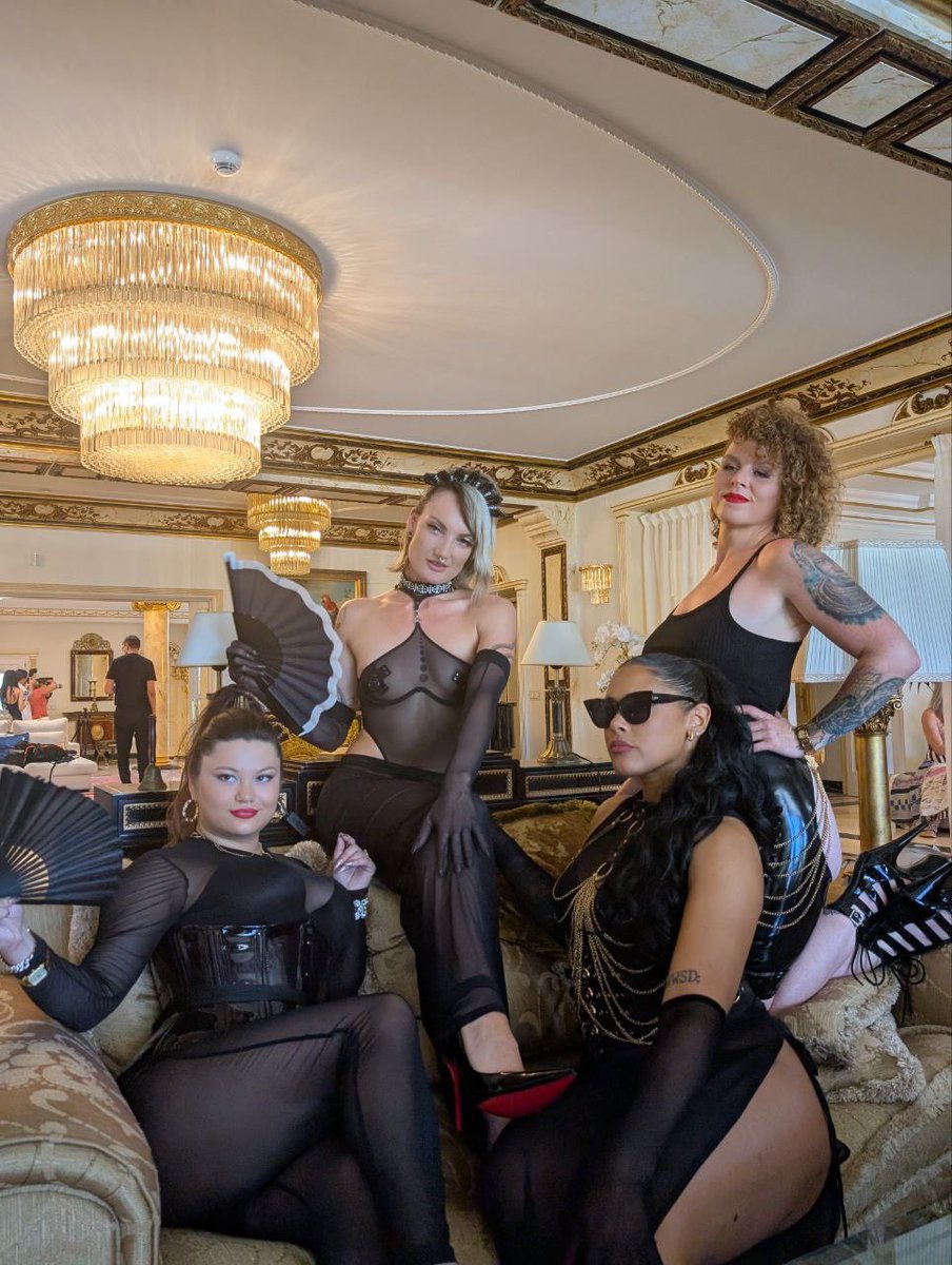 I documented it all—My arrival in Spain, the luxury villa with 20 Dommes + 10 subs, our shoots, play, and a sensual shibari show.

5 days. 30+ mins of raw, intimate content (with more still coming).

$10 unlocks it all.
You NEED to see this.

🔗 loyalfans.com/dominantjade