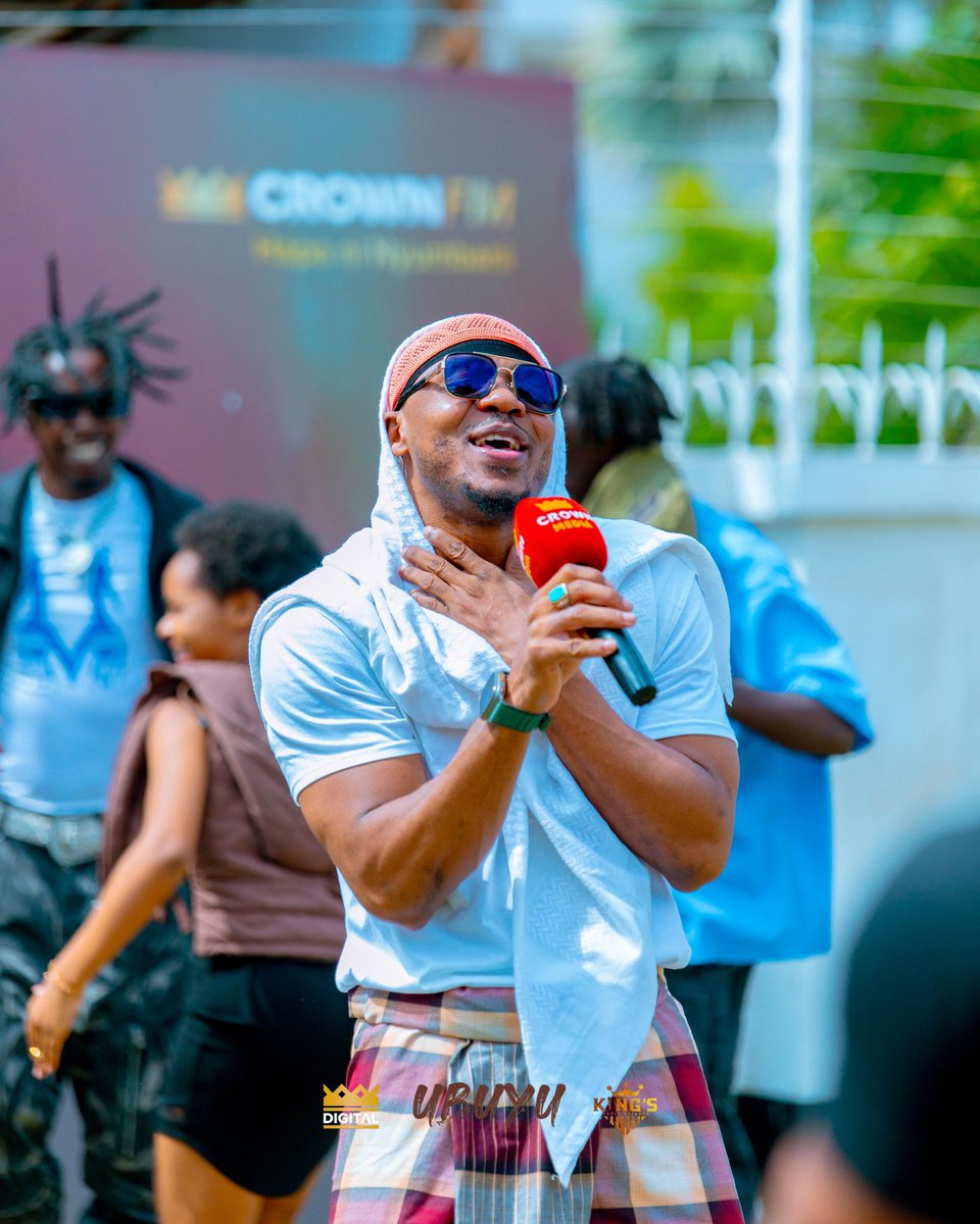 OfficialAliKiba's tweet photo. UBUYU (music video) Out now on Youtube. Go stream &amp; Enjoy 🚨🚨🎵🔥https://t.co/QfVP6h4zg4 https://t.co/2GnI1L1z2a
