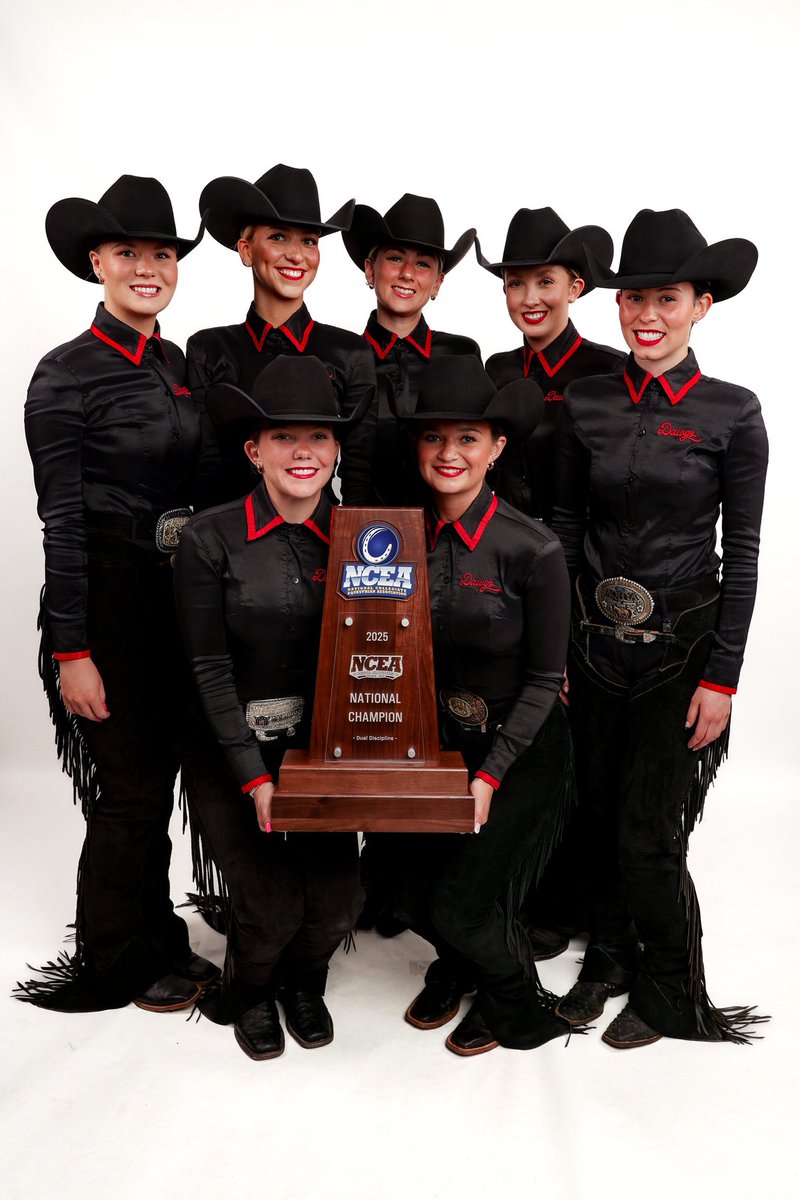 UGAEquestrian's tweet image. No. 8 has a nice ring to it 🤩🏆

#GoDawgs | #OurTime