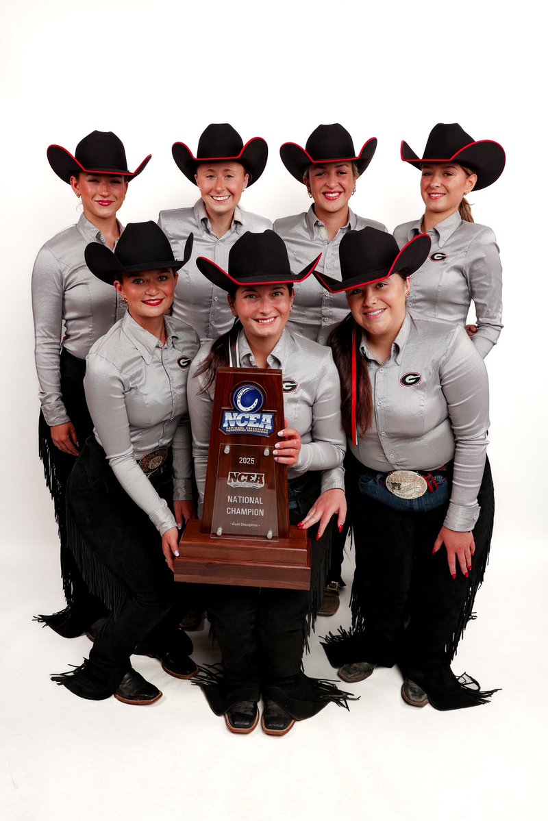 UGAEquestrian's tweet image. No. 8 has a nice ring to it 🤩🏆

#GoDawgs | #OurTime