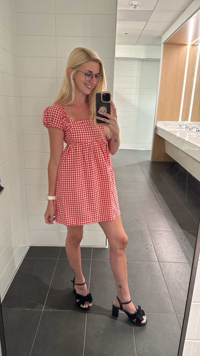 decided to wear these cute little heels today