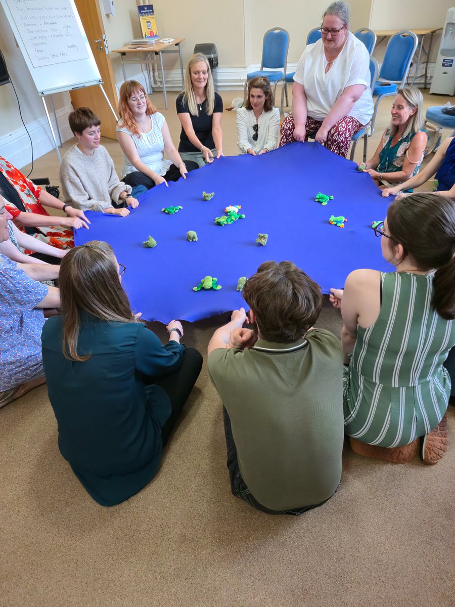 _cathedralmusic's tweet image. Our Small Sounds group leaders are having a great time learning about delivering music sessions for 0-5s and their families as we kick off the next year of the programme with training delivered in partnership with @FamilyMusicHub. Our generous supporters have made it possible to…