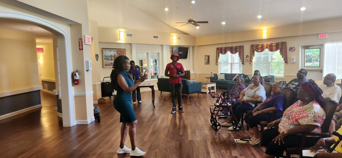 PGCCommunity's tweet image. 🌟 OCR was excited to be at Victory House of Palmer Park for another energizing Forever Fit event! Our very own Director Dickerson joined the fun—engaging with seniors and sharing OCR’s ongoing mission to be visible and accessible in the County.
#ForeverFit #OCRInTheCommunity