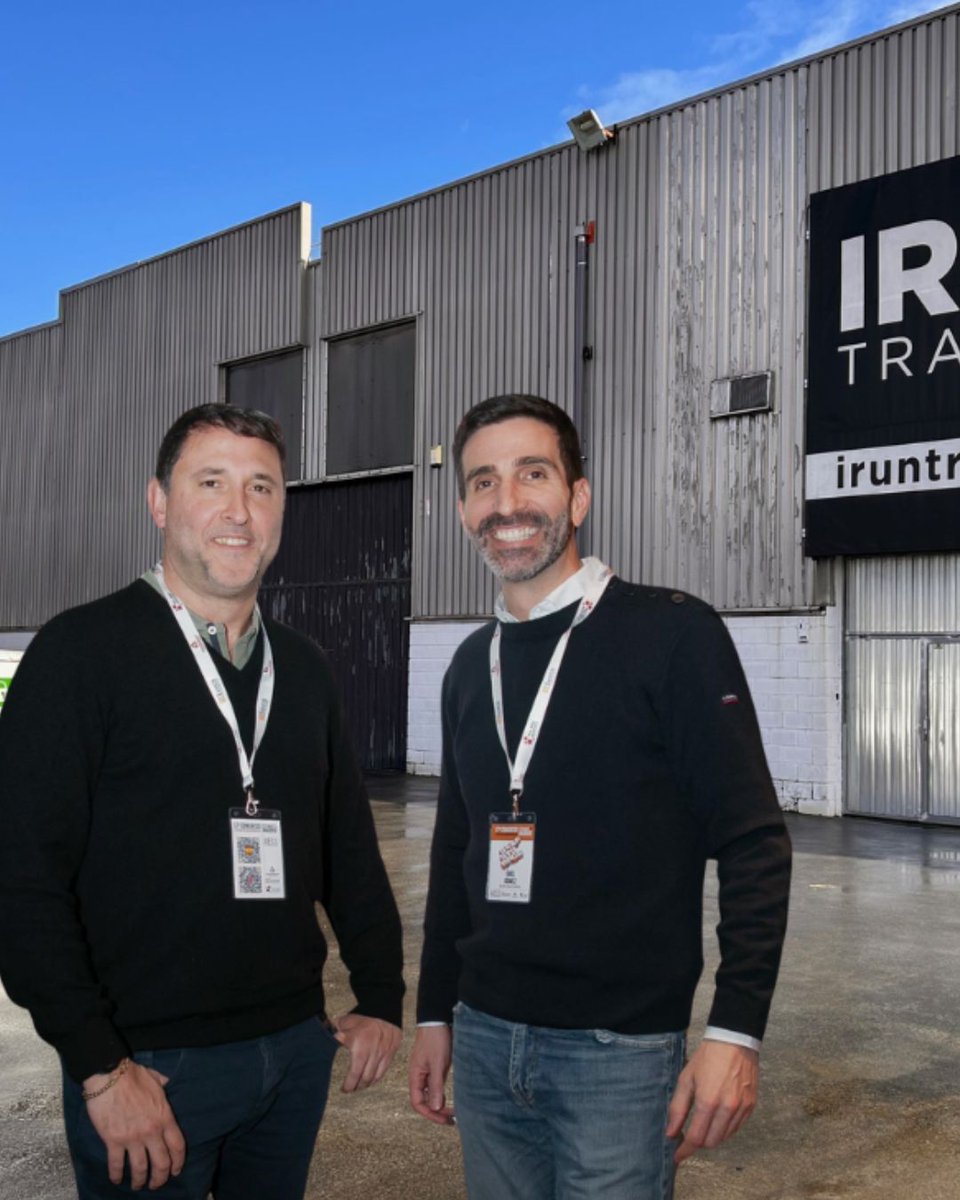 Dos amigos de toda la vida y un objetivo común: poner en marcha un proyecto juntos. Así comienza la historia de Irún Trasteros 📦. Se han unido a nosotros recientemente y, hace unos días, compartieron detalles sobre su centro y sus planes de futuro 
aesstrasteros.es/irun-trasteros…